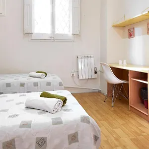 bb-estudiantes-balmes.catalonia-hotels.com/
